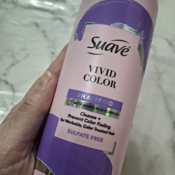 Vivid ColorShampoo - Picture 2 of 3
